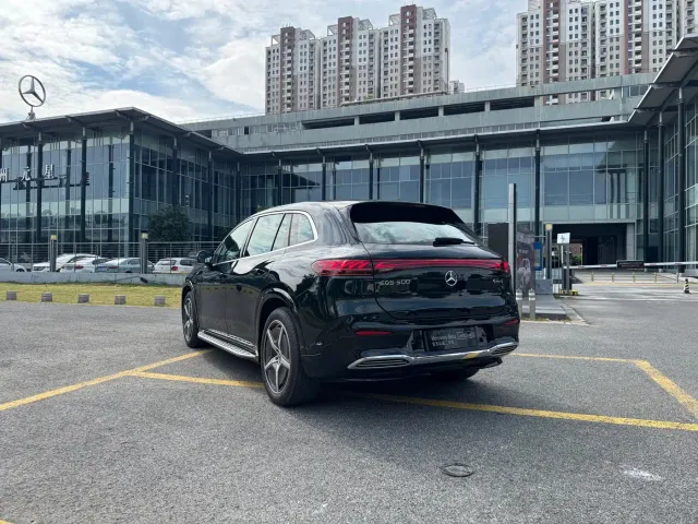 Mercedes-Benz EQS SUV — Фото автомобиля 25