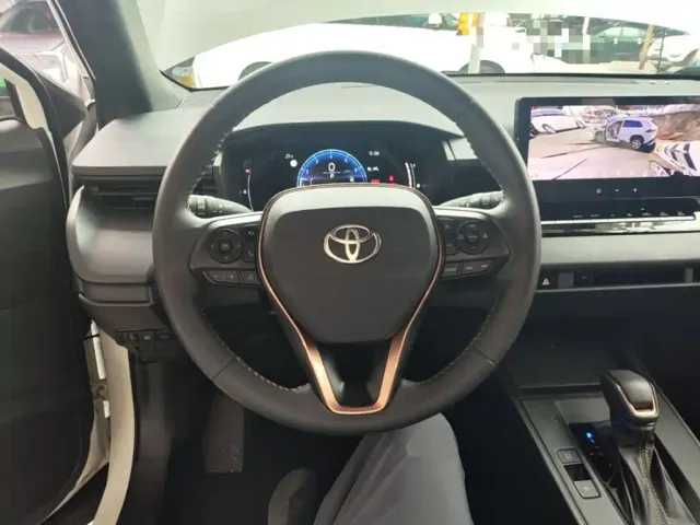 Toyota Frontlander — Фото автомобиля 10