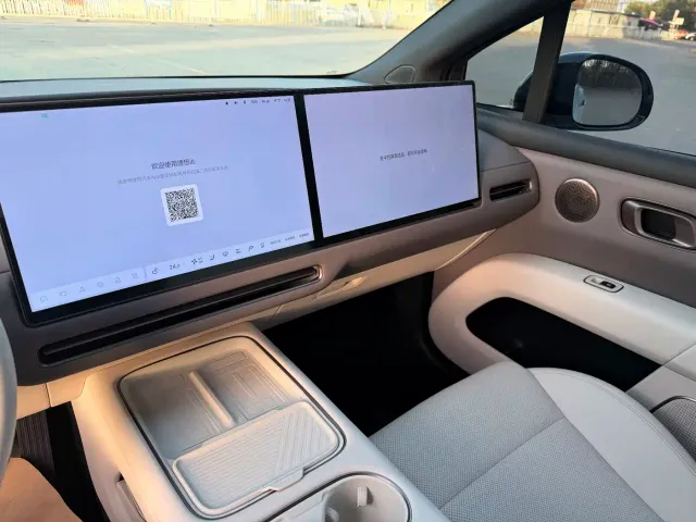 Li Auto i6 — Фото автомобиля 10