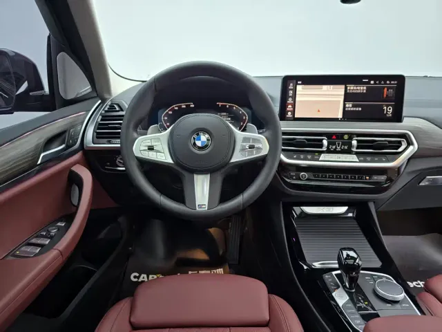 BMW X3 — Фото автомобиля 28
