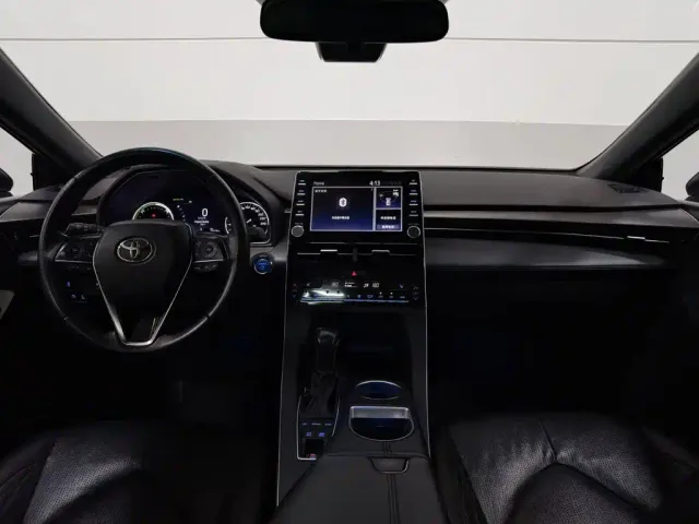 Toyota Avalon — Фото автомобиля 5