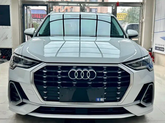 Audi Q3 — Фото автомобиля 2
