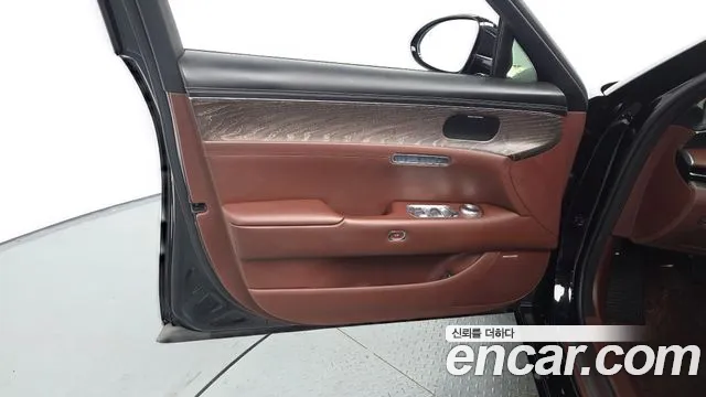 Genesis G90 RS4 — Фото автомобиля 12