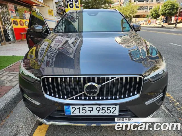 Вольво XC60 — Фото автомобиля 3