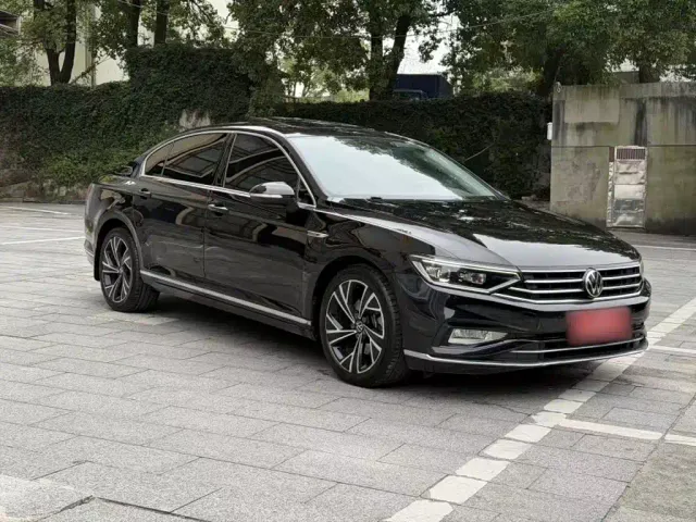 Volkswagen Magotan — Фото автомобиля 3
