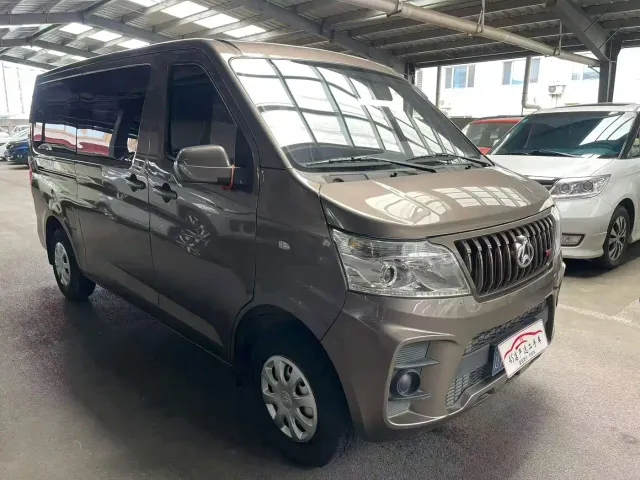 Changan Ruixing M60 — Фото автомобиля 3
