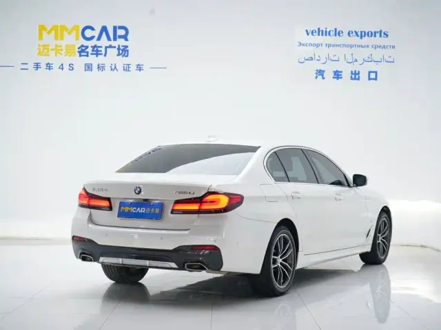 BMW 5 Series — Фото автомобиля 4