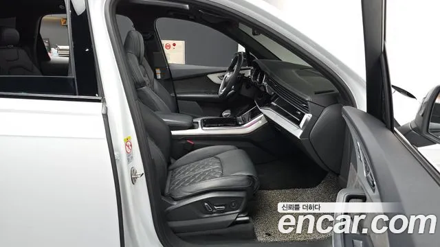Audi Q7 55 TFSI quattro Premium — Фото автомобиля 11