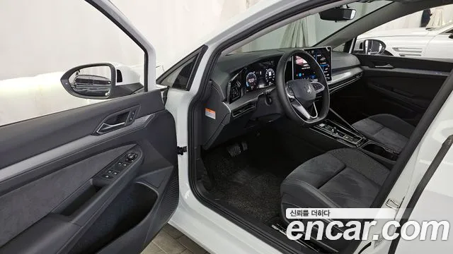 Volkswagen Golf Golf 8 поколение 2.0 TDI Prestige — Фото автомобиля 10