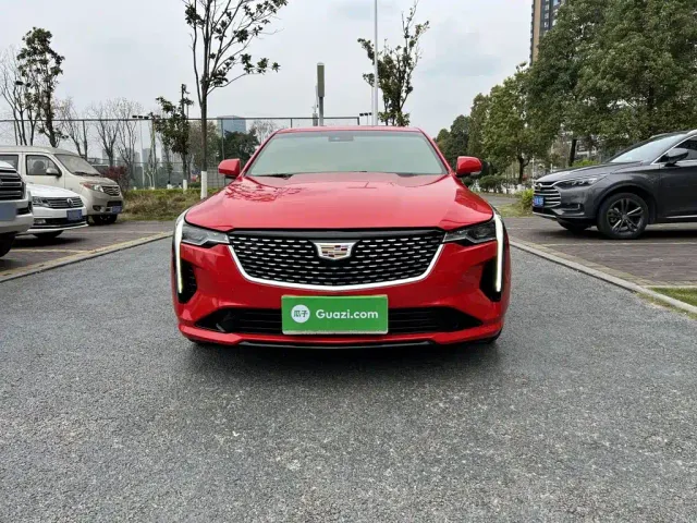 Фотография автомобиля — Cadillac CT4