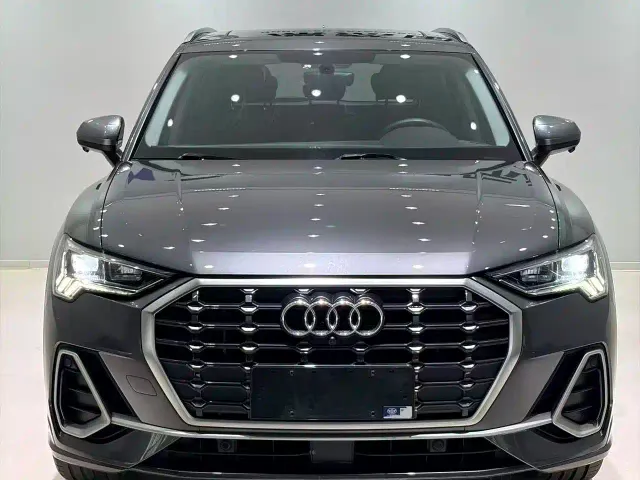 Audi Q3 — Фото автомобиля 2