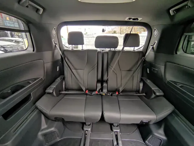 Toyota Alphard — Фото автомобиля 11