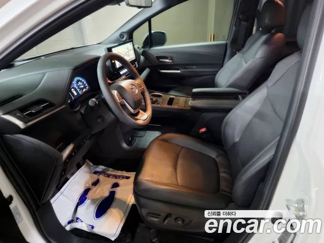 Toyota Sienna 4th Gen — Фото автомобиля 7