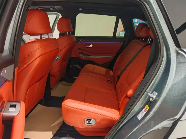 BYD Tang L — Фото автомобиля 11