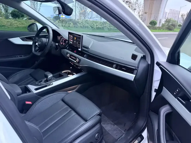 Audi A4L — Фото автомобиля 7