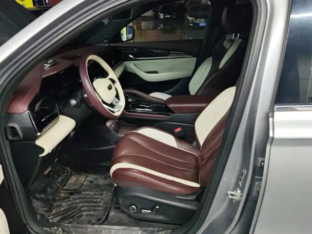 Geely Xingyue L — Фото автомобиля 9