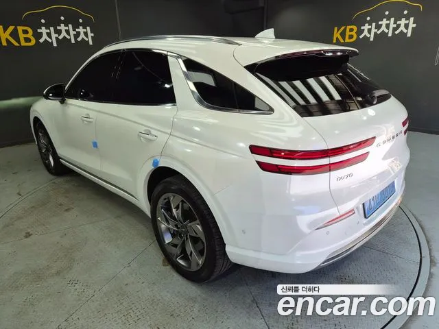 Genesis GV70 Electrified — Фото автомобиля 4