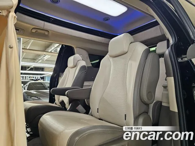 Kia Carnival 4th Gen — Фото автомобиля 15