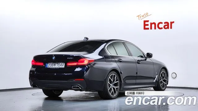 BMW 5 Series G30 — Фото автомобиля 2