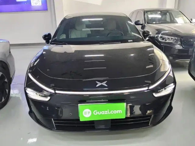 Xpeng P7+ — Фото автомобиля 2