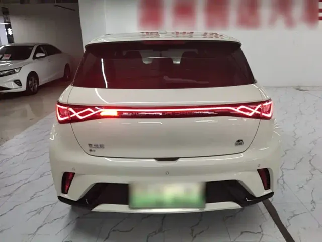 BYD Dolphin — Фото автомобиля 5