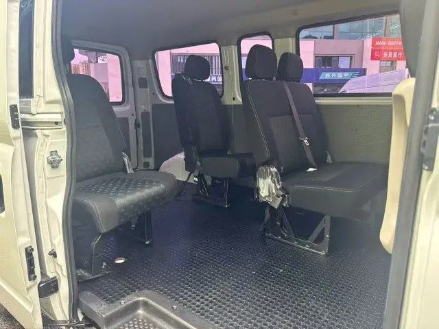 Maxus Xintu V80 — Фото автомобиля 6