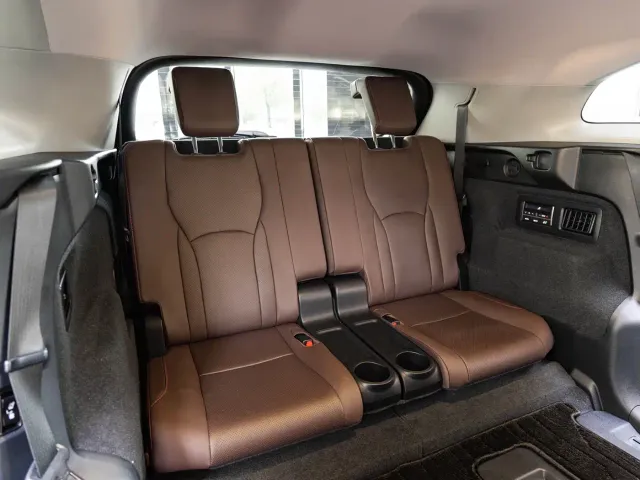 Lexus RX — Фото автомобиля 13