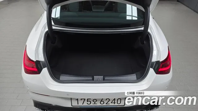 Mercedes-Benz CLA-Class — Фото автомобиля 30