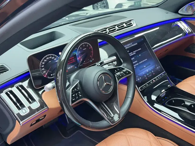 Mercedes-Benz Maybach S-Class — Фото автомобиля 14