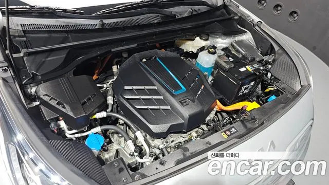 Kia Niro — Фото автомобиля 9