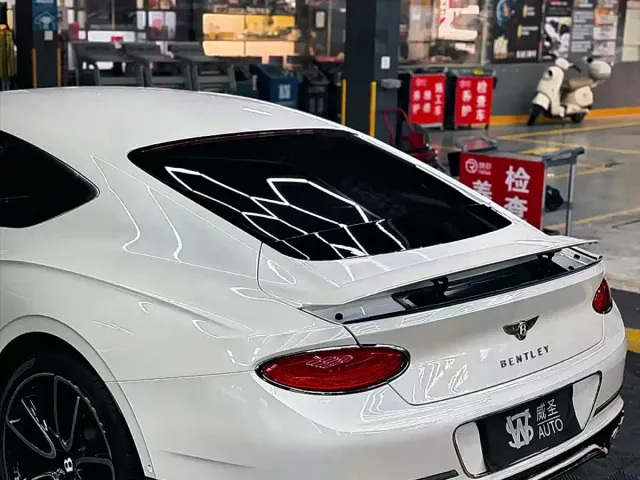 Bentley Continental — Фото автомобиля 3