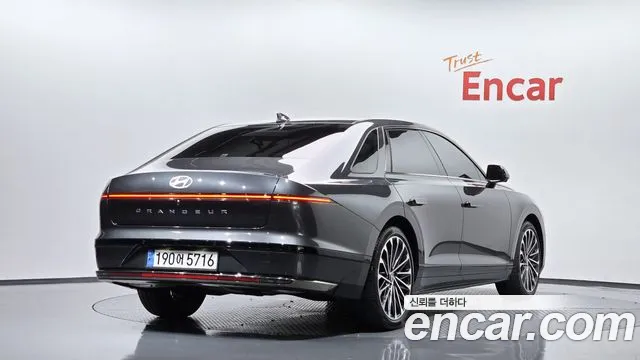 Hyundai Grandeur GN7 — Фото автомобиля 2