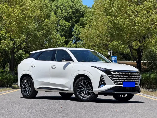 Changan UNI-Z — Фото автомобиля 3