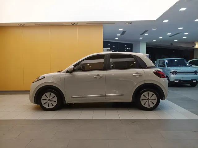Wuling Bingo — Фото автомобиля 6