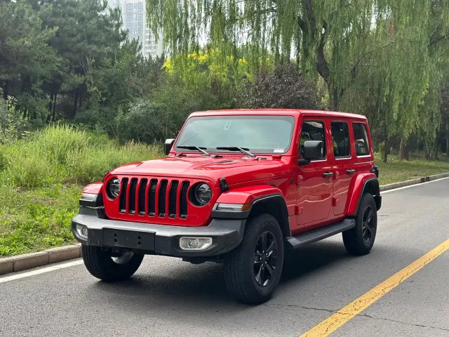 Фотография автомобиля — Jeep Wrangler