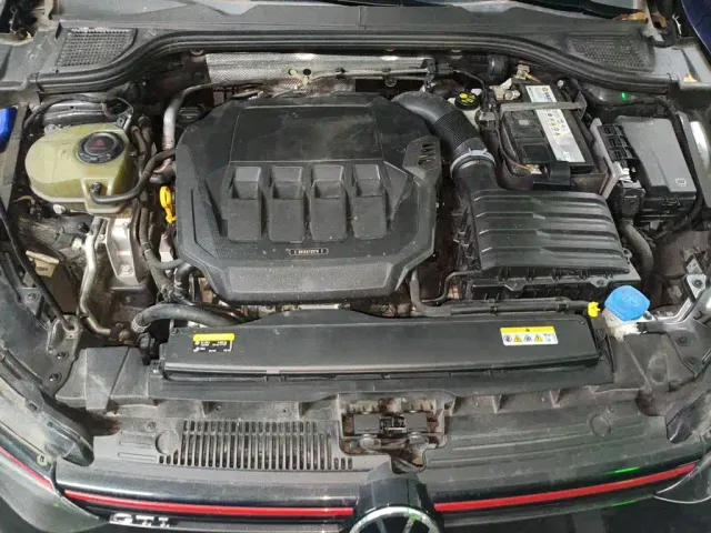 Volkswagen Golf GTI — Фото автомобиля 21