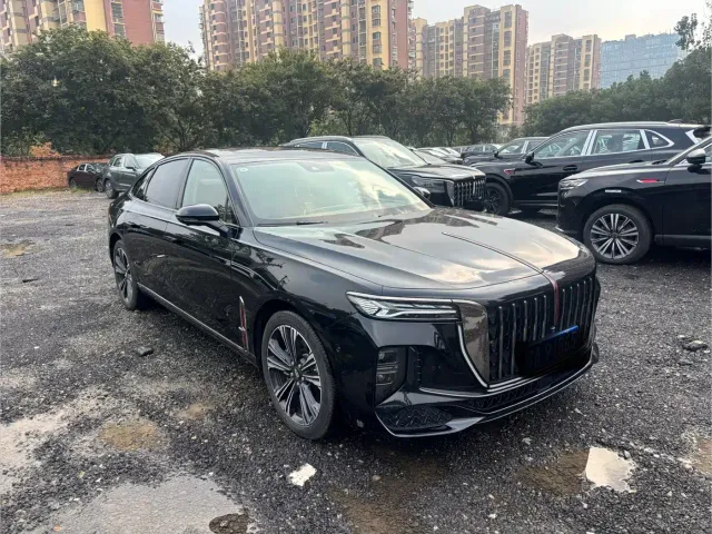 Hongqi H9 — Фото автомобиля 3