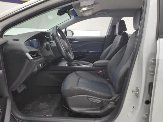 Buick Velite 6 — Фото автомобиля 9