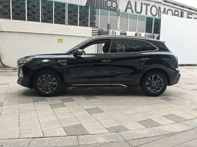 Hongqi HS5 — Фото автомобиля 5