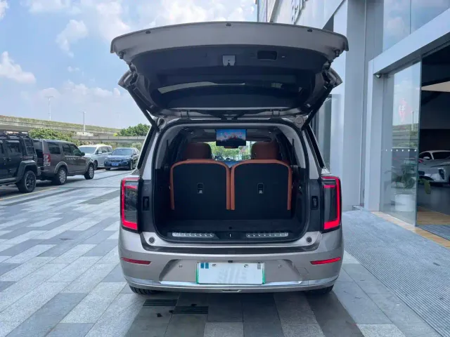 GAC Trumpchi Xiangwang S9 — Фото автомобиля 6