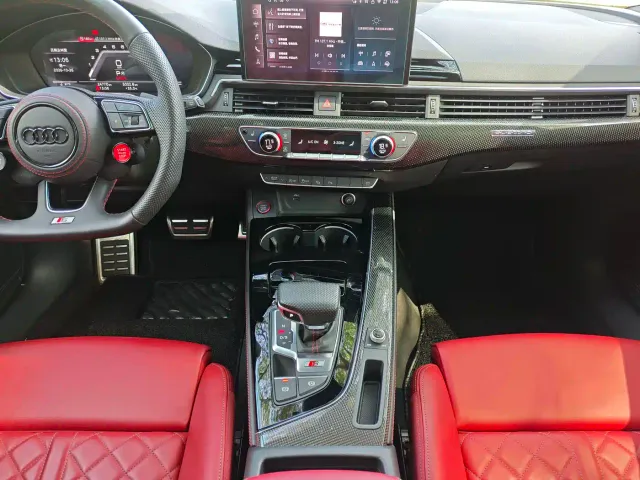 Audi S4 — Фото автомобиля 16