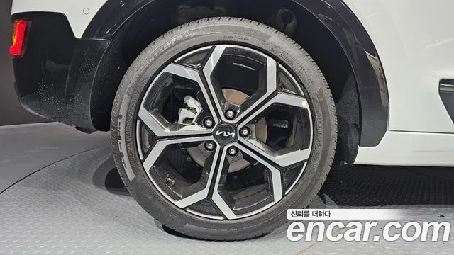 Kia Niro The All New — Фото автомобиля 5