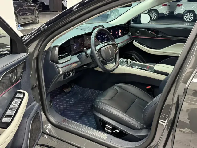 Lincoln Z — Фото автомобиля 13