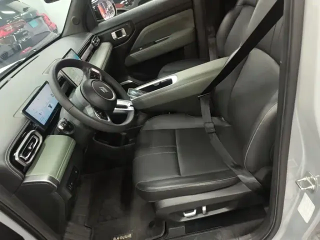 Baojun Yep Plus — Фото автомобиля 14