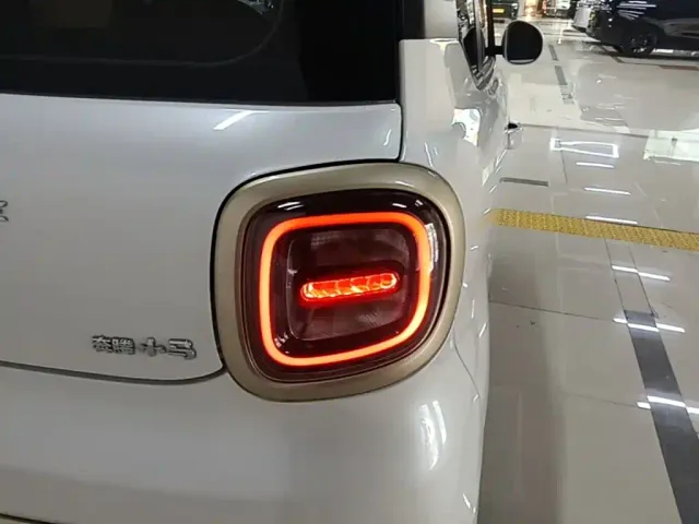 Besturn Bestune Pony 2026 222km Cute Pony Plus — Фото автомобиля 7