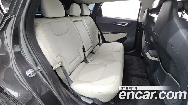 Kia EV6 — Фото автомобиля 11