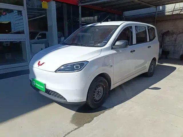 Фотография автомобиля — Wuling Hongguang