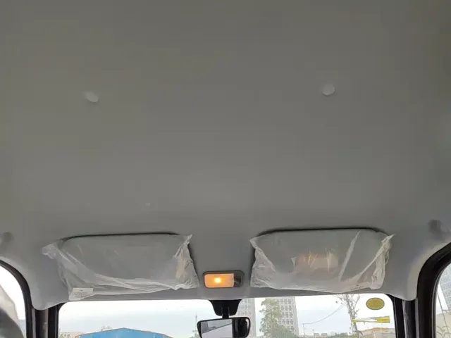 Wuling Zhiguang NEV — Фото автомобиля 17