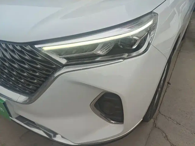 Haval M6 — Фото автомобиля 23