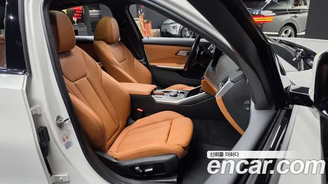 BMW 3-Series 3 серия (G20) 320i M Sport — Фото автомобиля 25